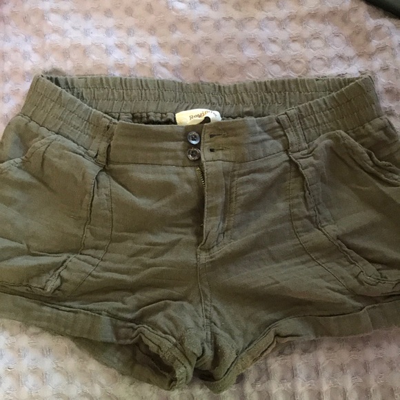 Olive green shorts - Picture 1 of 2
